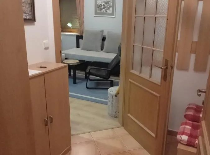 公寓 Kubu 4 Samostatny S Kuchyni *