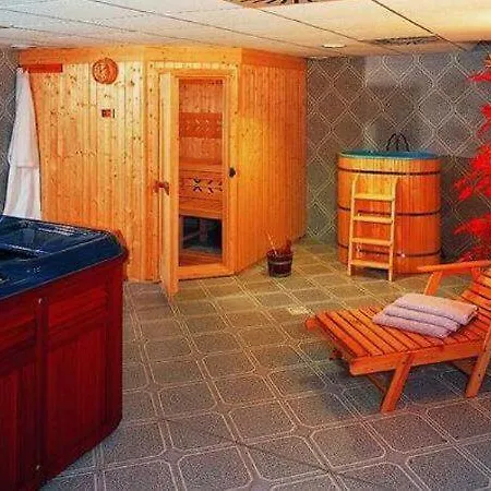 Kubů 4 Samostatný S Kuchyní *